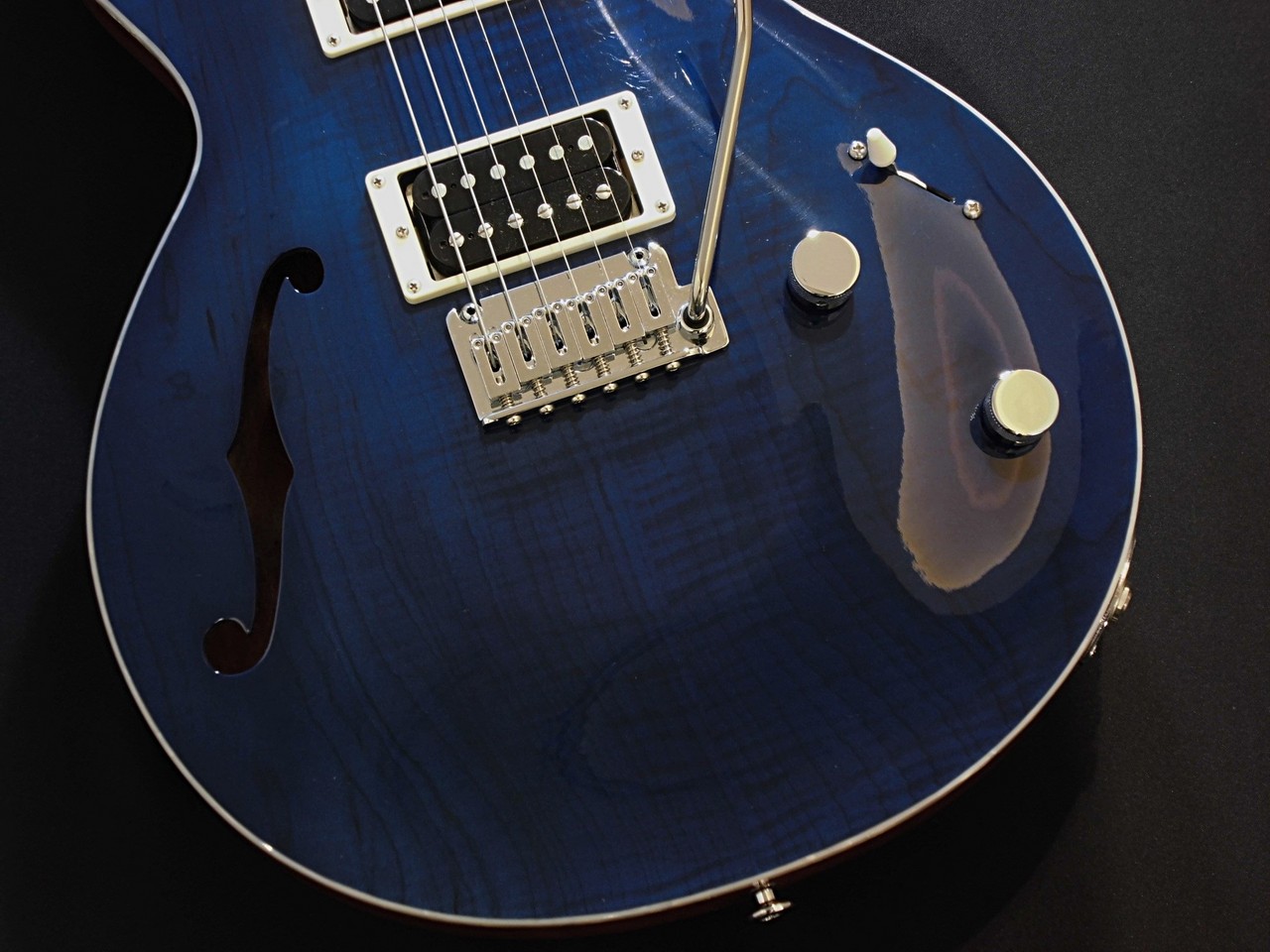 Kz Guitar Works Kz One Semi-Hollow Carved Top 24F 2H5 Synchro