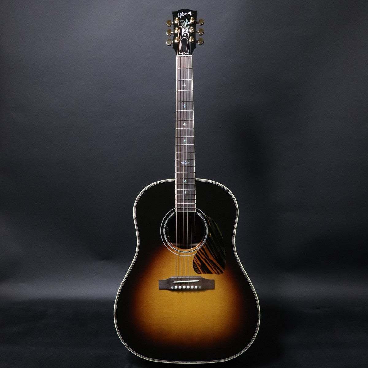 Gibson Dealer Select J-45 Custom with Flower Inlay Vintage