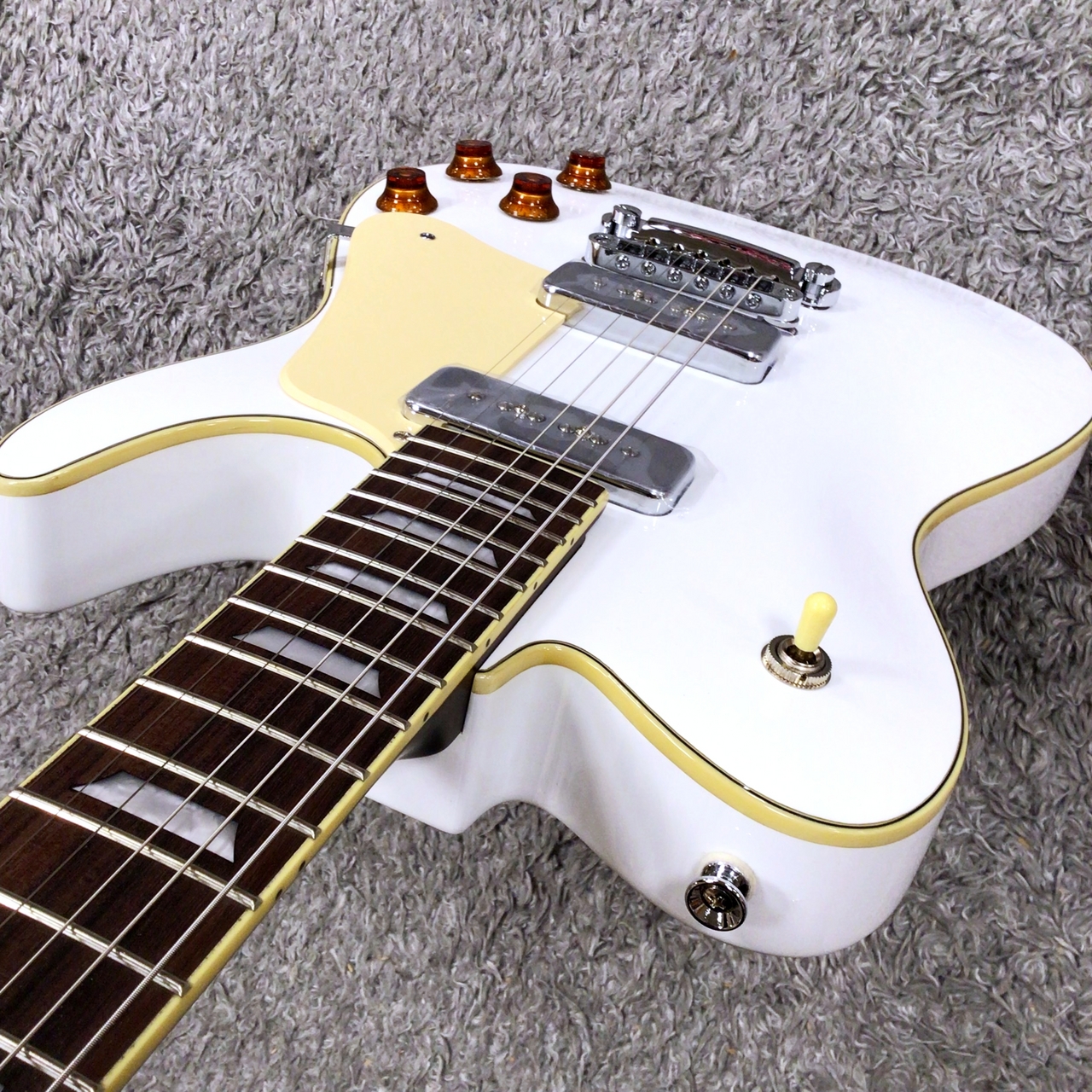 Bacchus BARON-STD/S WH -Global Series-【NEWモデル!】【高級感 Bacchus BARON-STD/S WH -Global Series-【NEWモデル!】【高級感