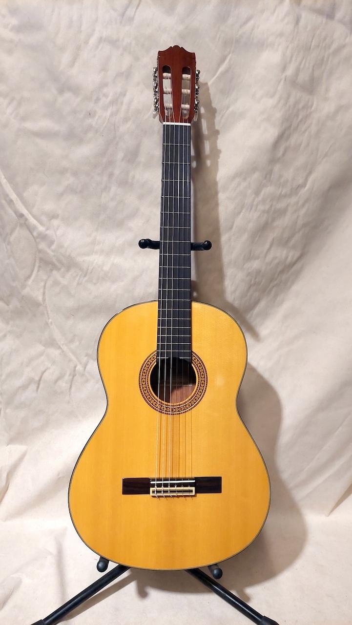 【美品】YAMAHA ヤマハ CG131S アコースティックギター　希少モデル ヤマハ | CG131S - クラシックギター・ナイロン弦ギター - 概要