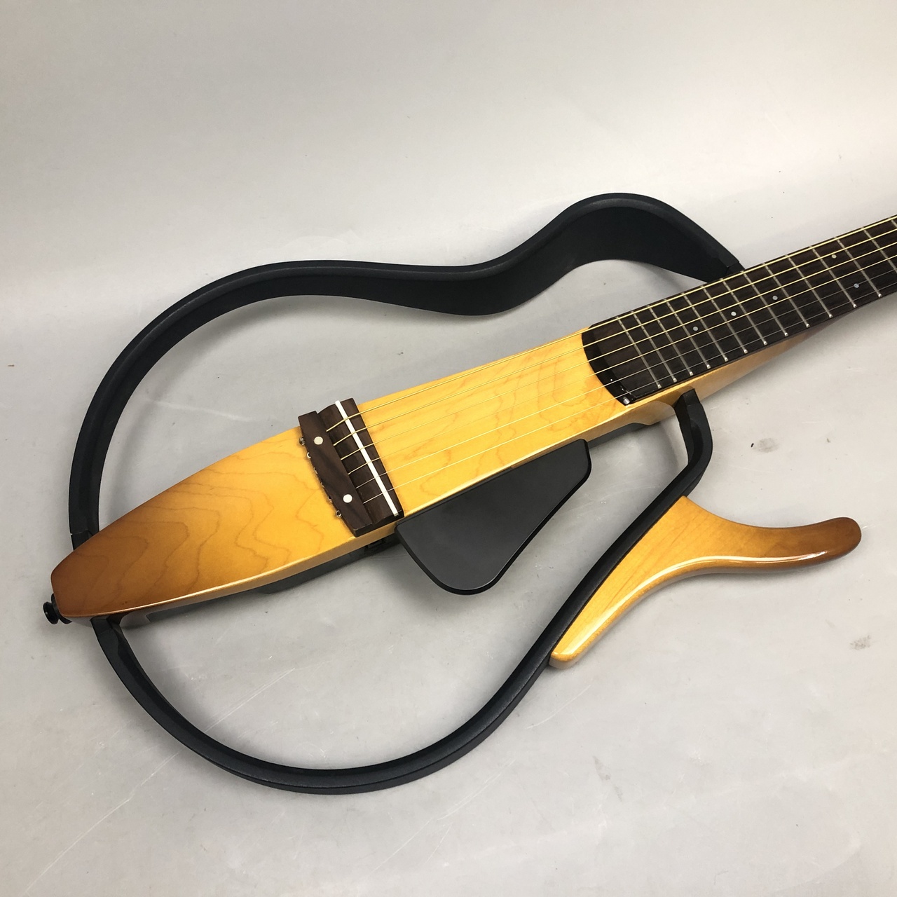 YAMAHA SLG110S Burst サイレントギター（中古/送料無料）【楽器