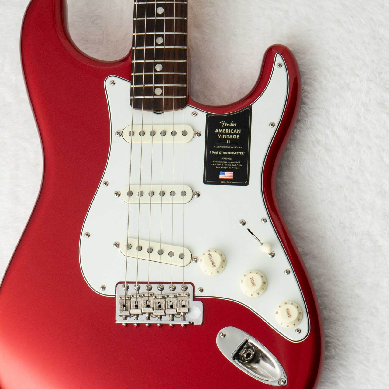 ギター FENDER 1965 New American Vintage Fender American Vintage II 1965 Stratocaster Candy Apple Red