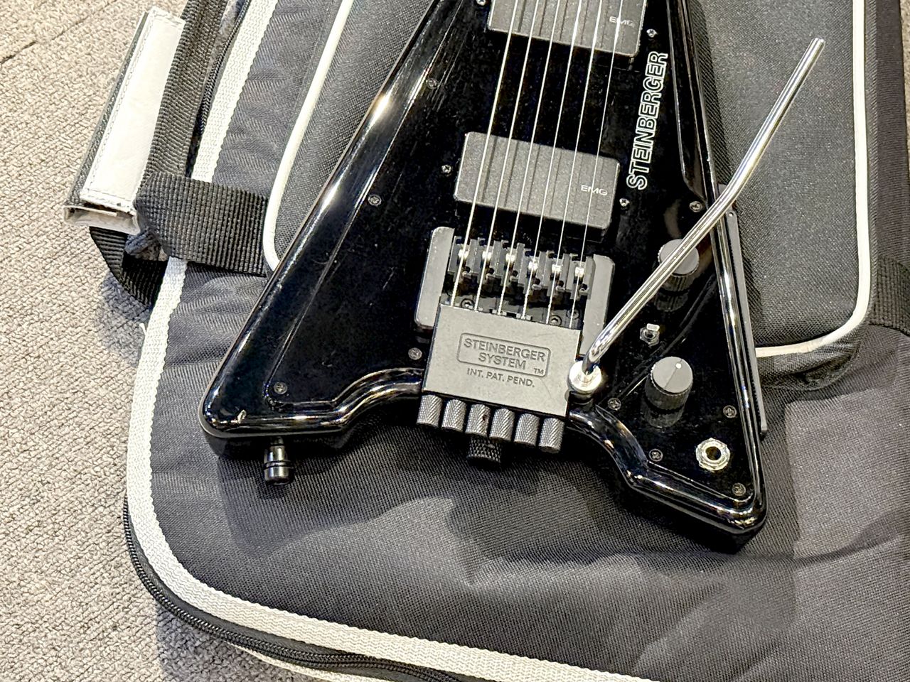 STEINBERGER GP-2S USA製 ヘッドレスギター Steinberger GP-2S（ビンテージ）【楽器検索デジマート】