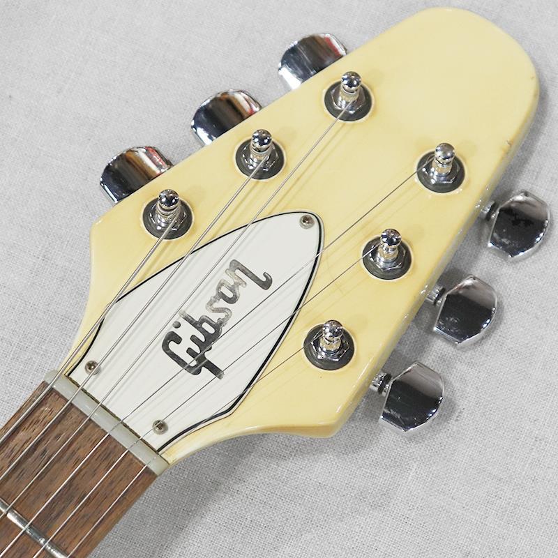 Gibson VINTAGE Flying V '83 Polaris White（ビンテージ