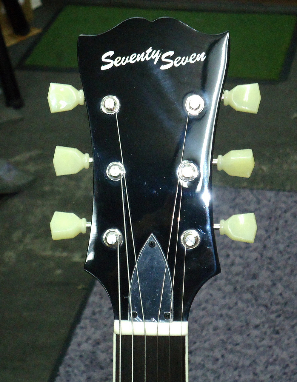 Seventy Seven HAWK-STD/DEEP-JT (BLK)フルアコ Seventy Seven Guitars HAWK-STD/DEEP-JT SB フルアコ・ジャパン