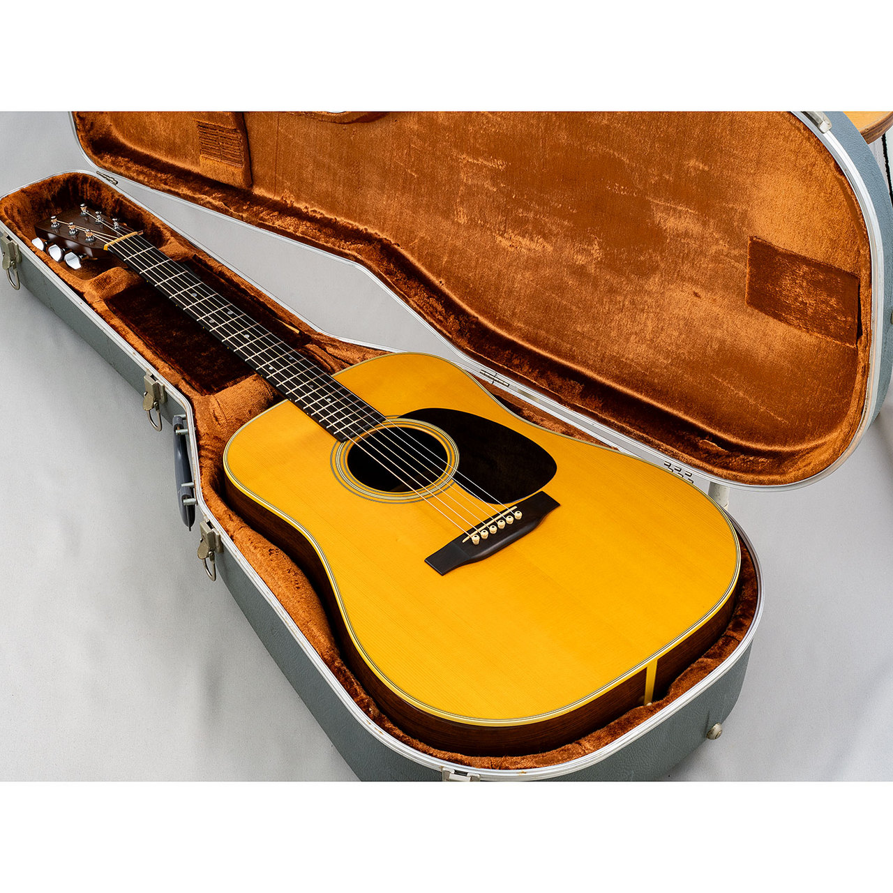 Martin D-28 1980（ビンテージ）【楽器検索デジマート】