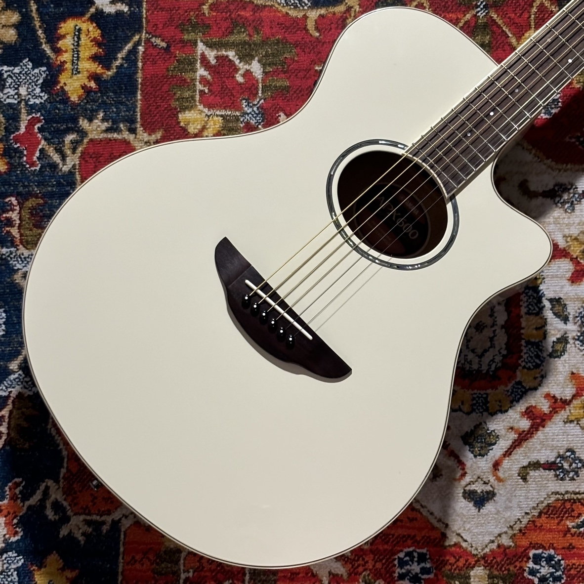 YAMAHA APX600 VW (ビンテージホワイト) エレアコギター（新品/送料