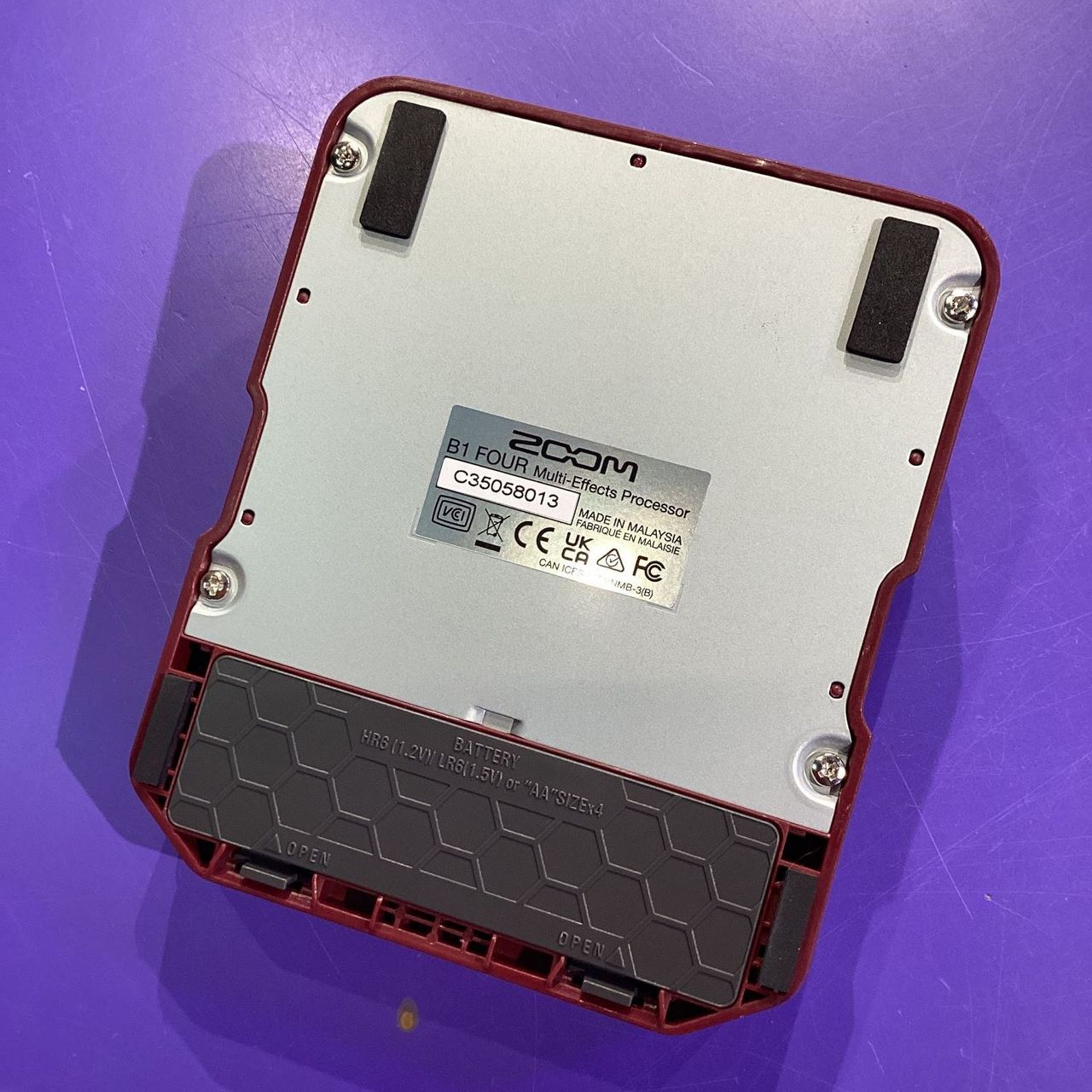 ZOOM B1 FOUR【USED】【下取りがお得!】（中古）【楽器検索