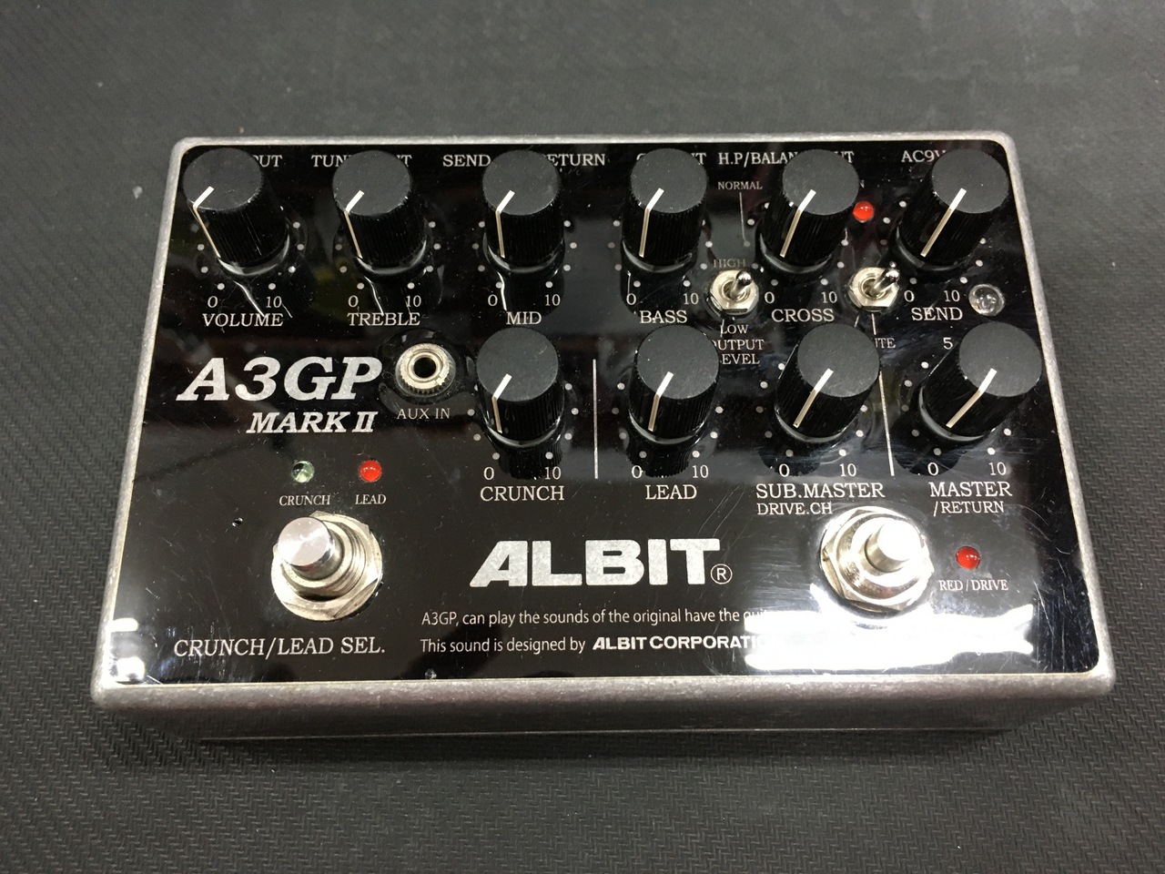 大得価国産[良品] ALBIT A3GP MARKII プリアンプ 真空管12AX7の実装による高いサウンドクオリティ/多彩なコントロールや入出力端子を搭載 [SI543] プリアンプ