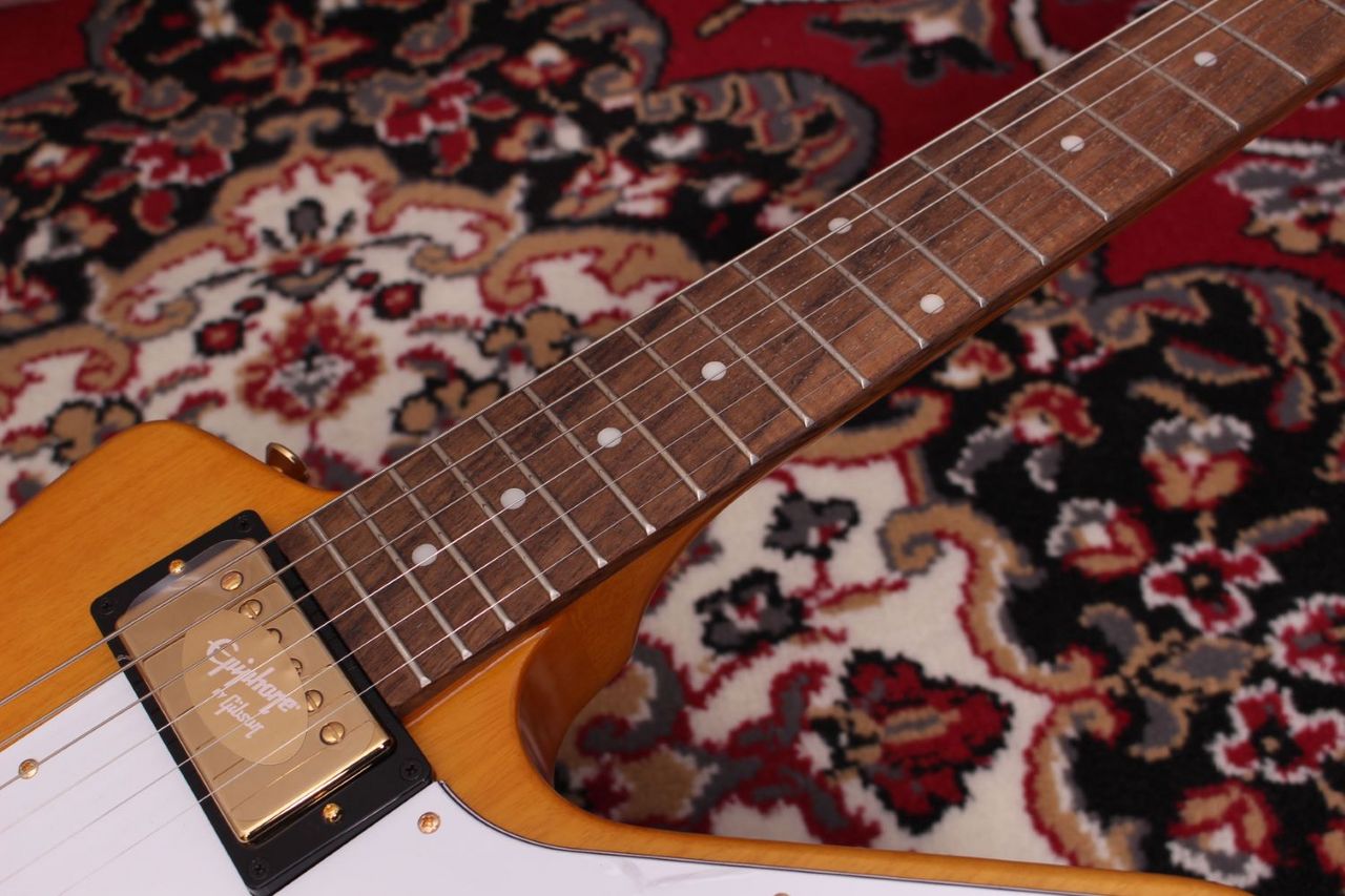 Epiphone Korina Explorer Aged Natural エレキギター（新品/送料無料