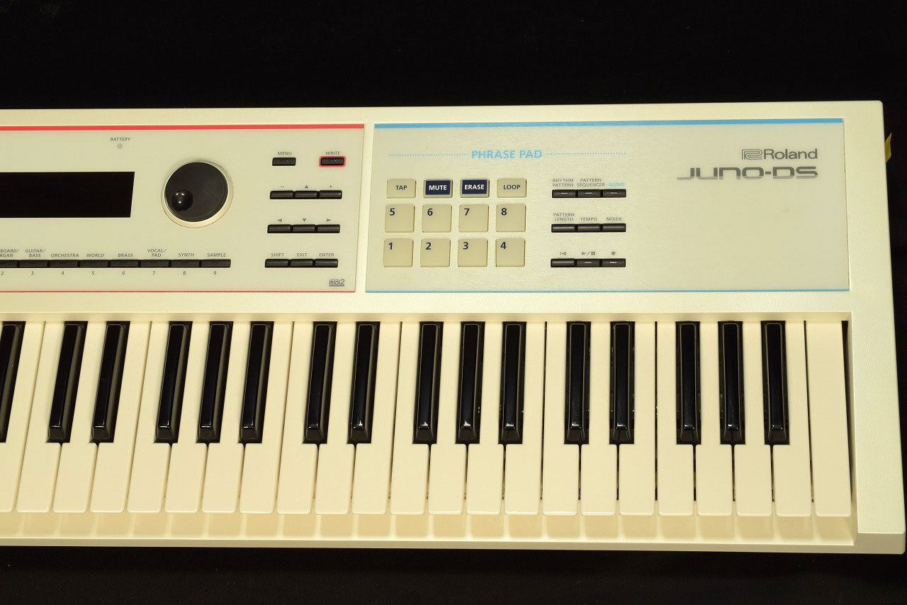 Roland JUNO-DS61W 【福岡店】（中古/送料無料）【楽器検索デジマート】