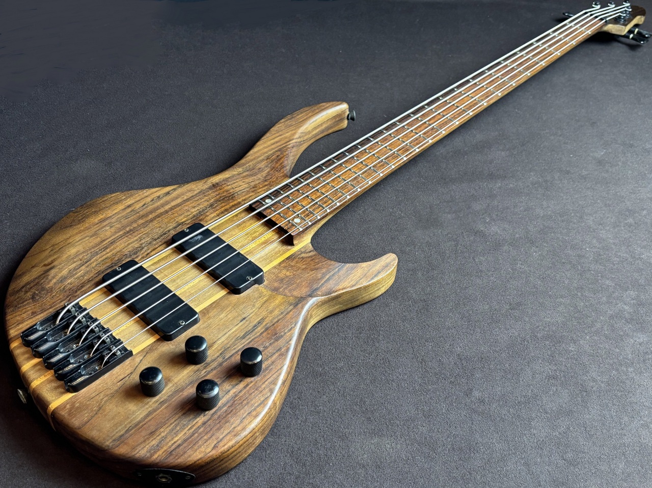 PEAVEY Grind NTB-5（中古）【楽器検索デジマート】