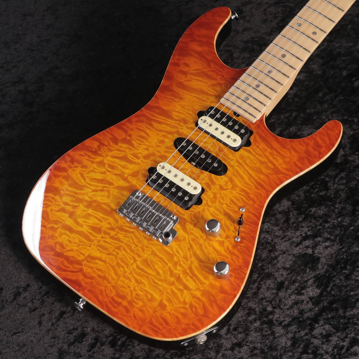ギター Suhr Standard Quilt Maple Honey Burst Suhr Standard Quilt Maple Honey Burst 【御茶ノ水本店】（中古/送料