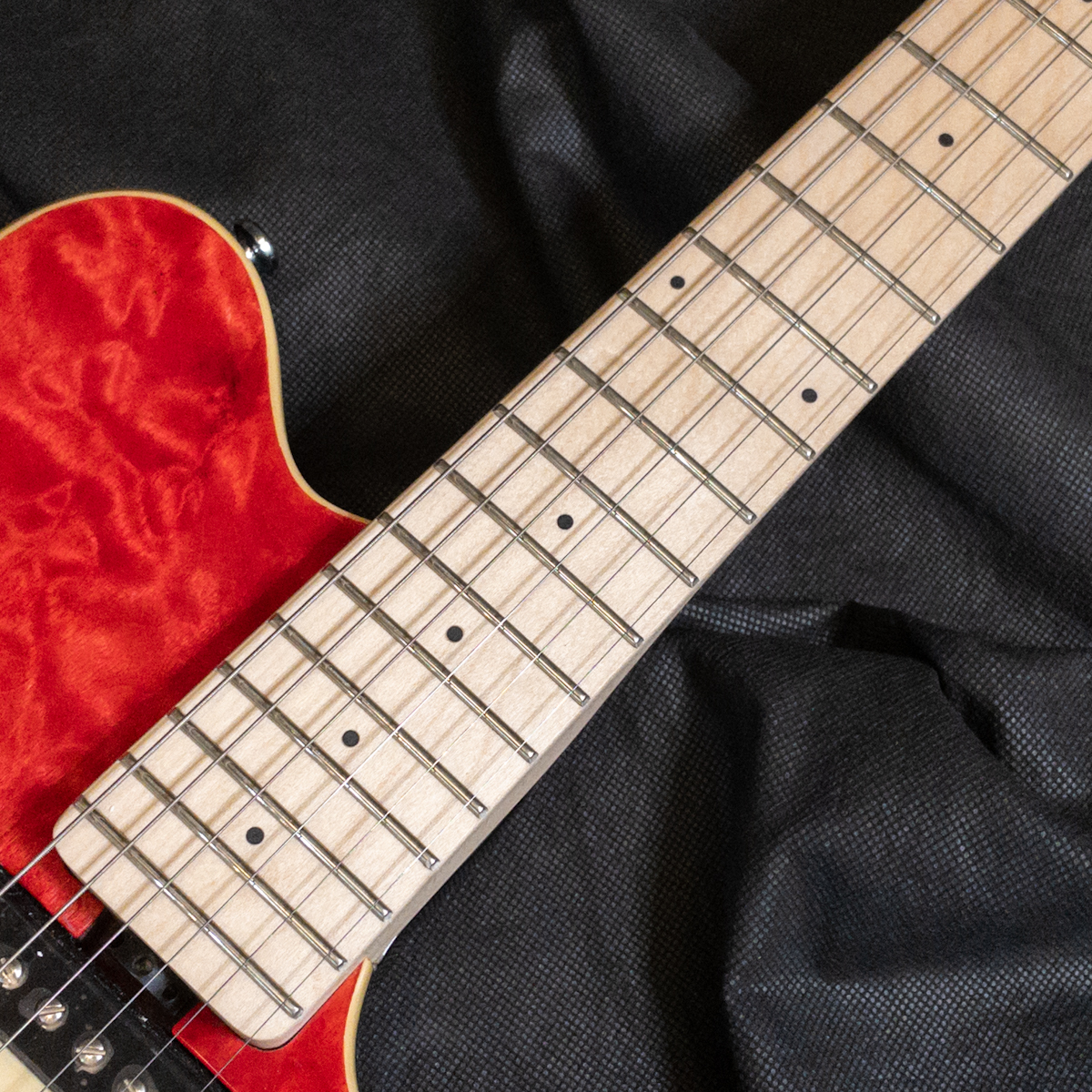Sterling by MUSIC MAN SBMM AX40-TRD-M (Trans Red)（B級特価）【楽器