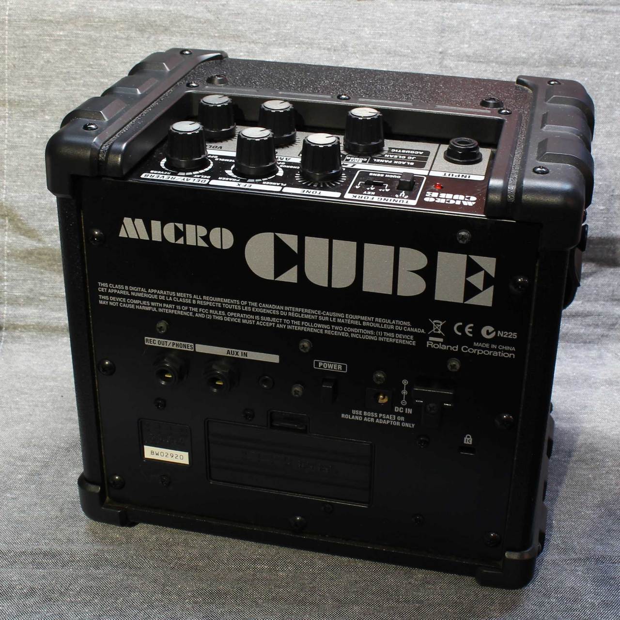 Roland Micro Cube M-CUBE（中古）【楽器検索デジマート】