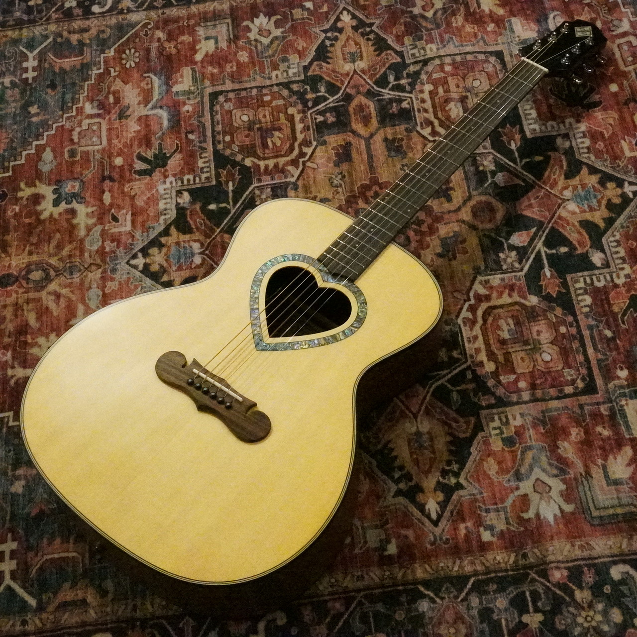 Zemaitis CAG-100HS-E Natural 【エレアコ】【特価】（新品特価/送料