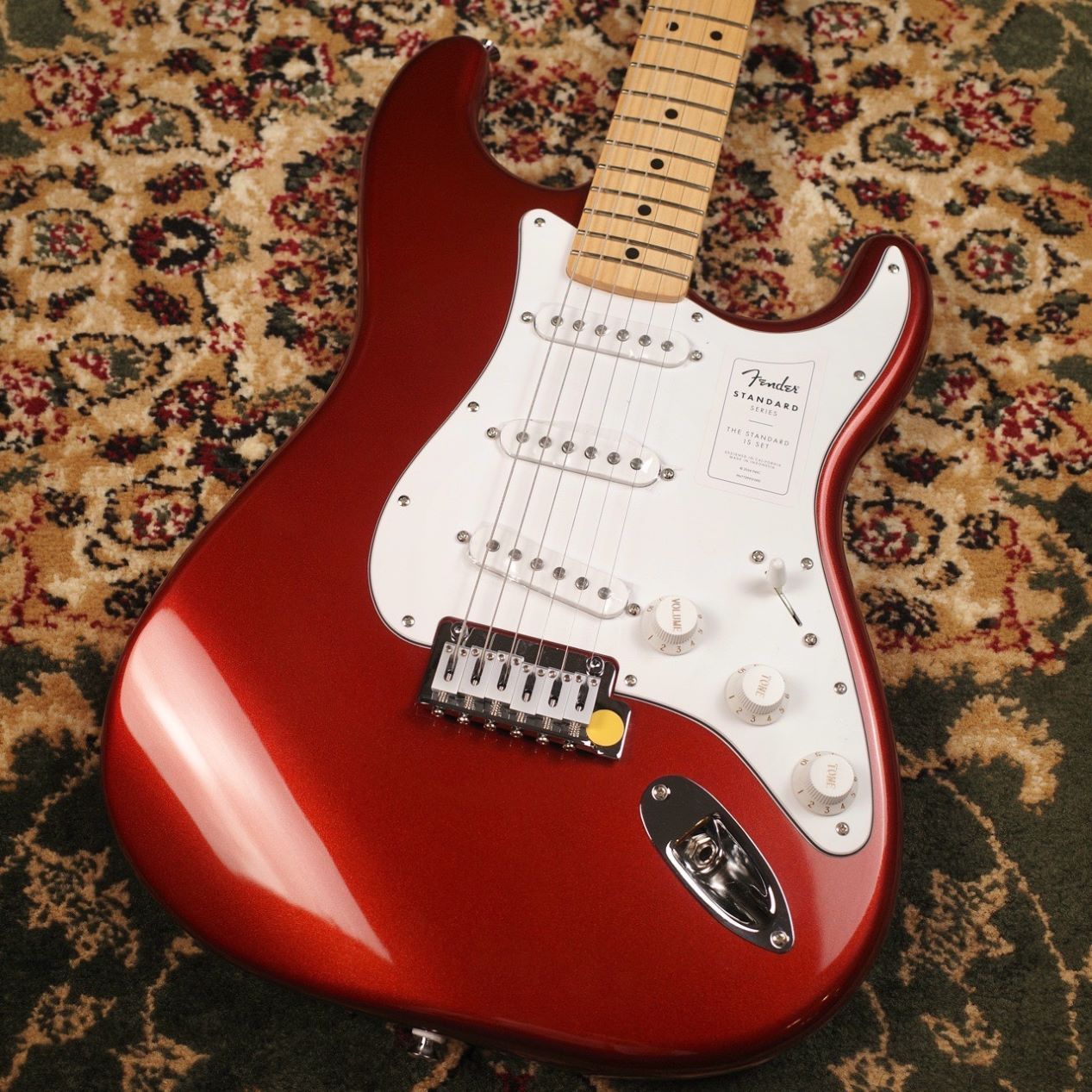 Fender Standard Stratocaster Candy Cola エレキギター ストラト