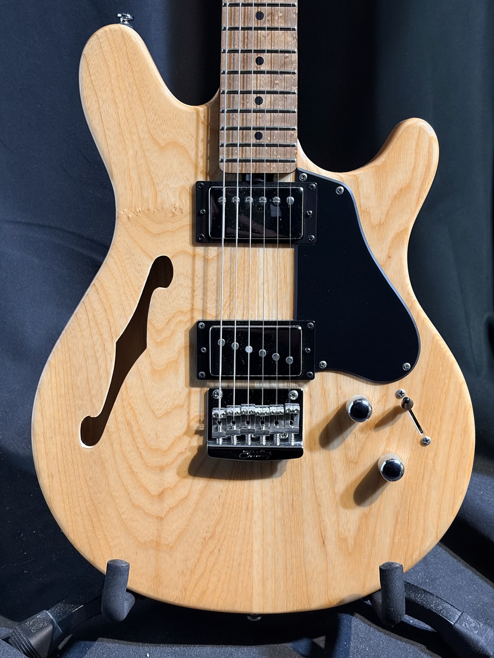 Sterling by MUSIC MAN JV60C-M2（中古）【楽器検索デジマート】