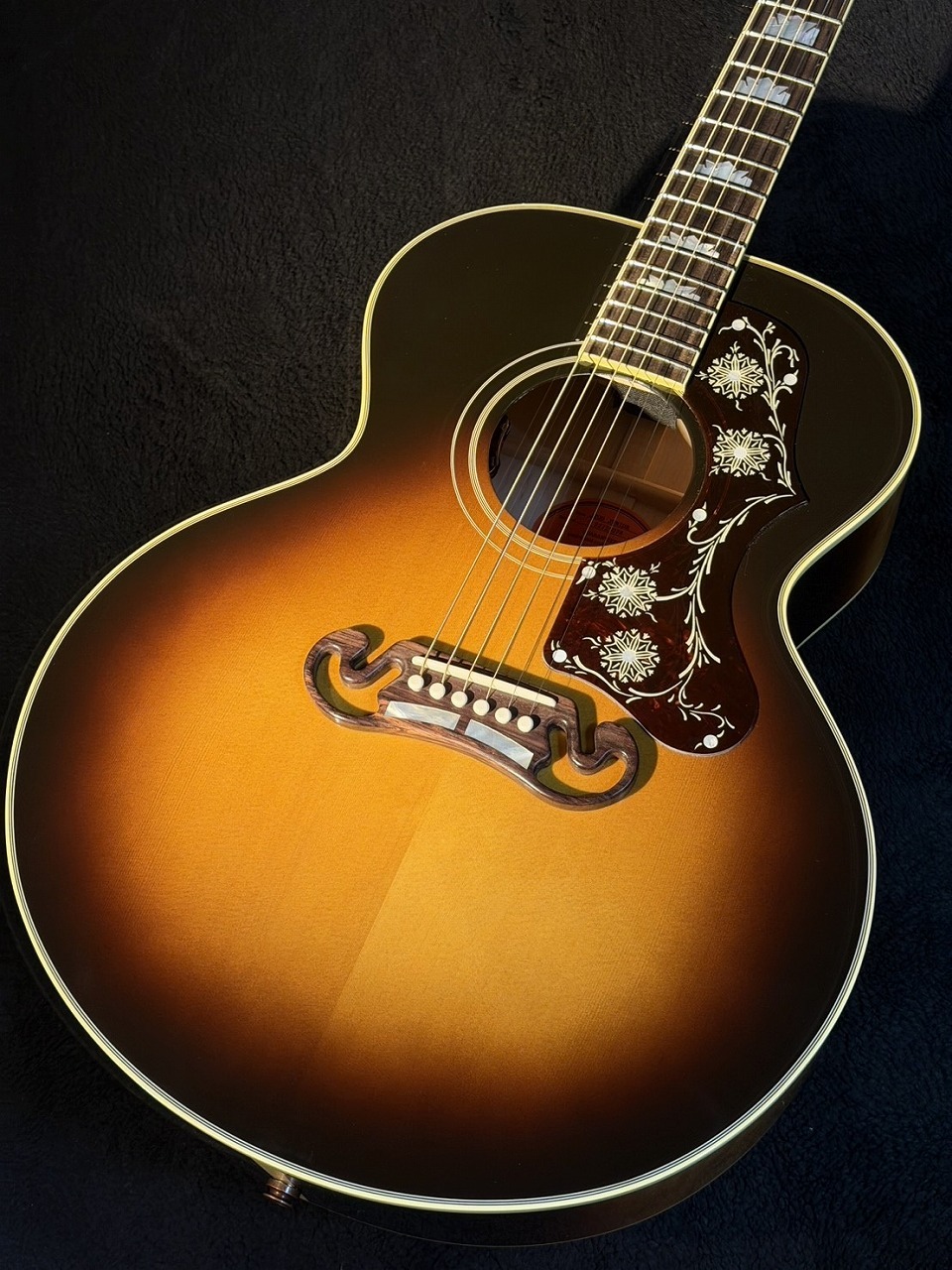 Gibson 【NEW】 Greatest Hits Vol.ⅡCustom Shop J-200 Jr.VS