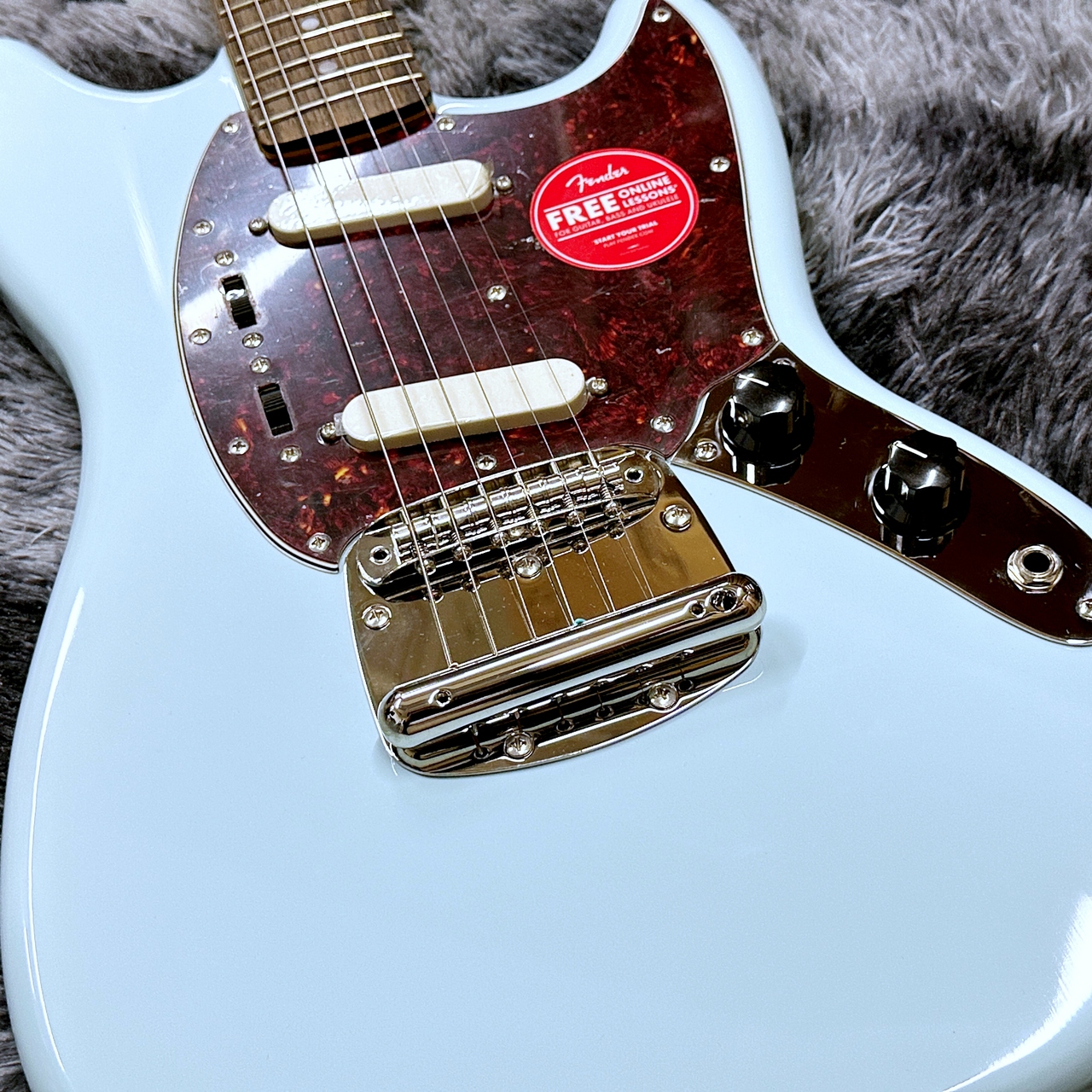 Fender Squierムスタング Mustang 返品不可　最終値下げ‼️‼️ Fender Squierムスタング Mustang 返品不可 最終値下げ‼️‼️