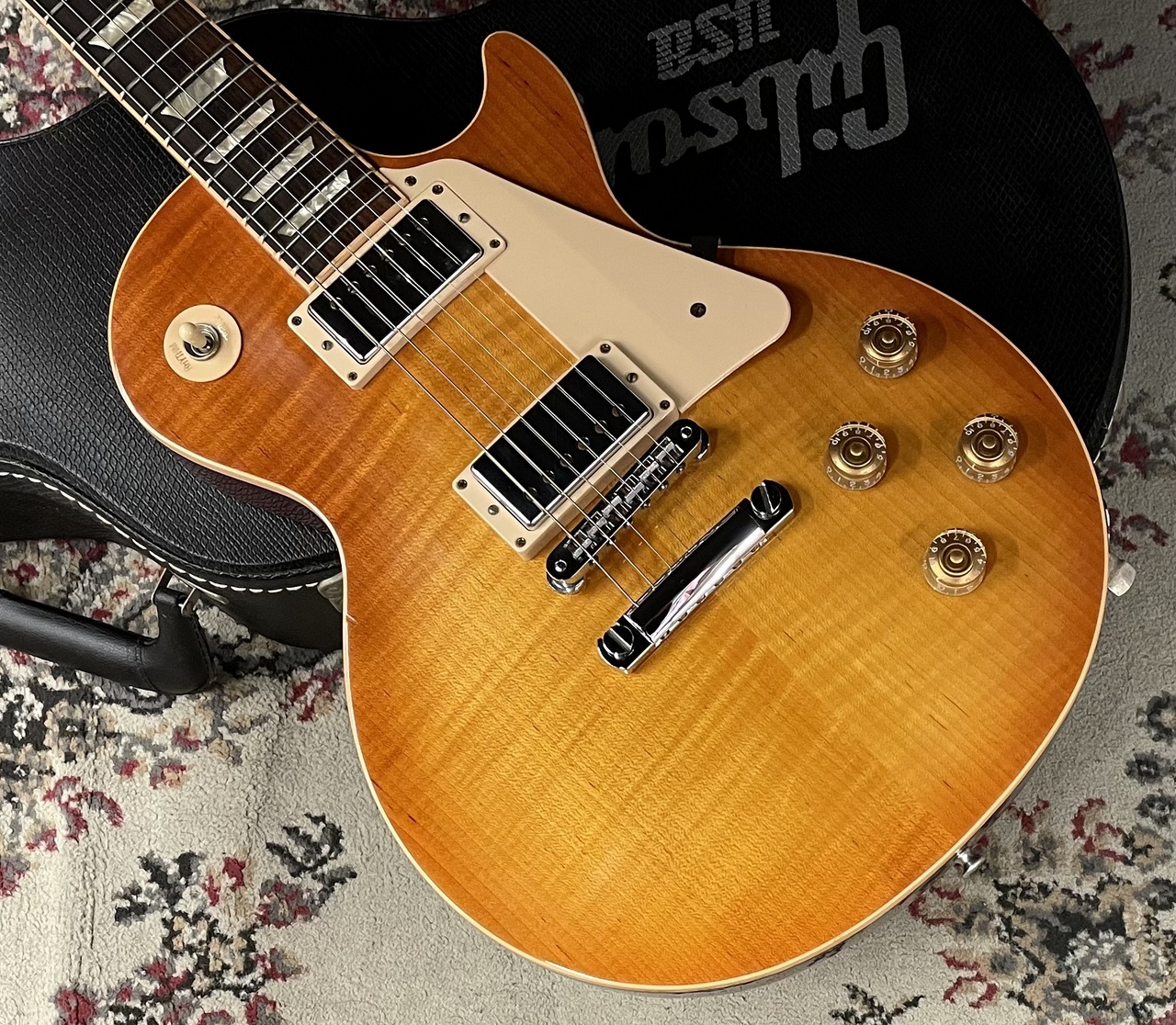 Gibson 【良サウンド!】Les Paul Traditional Plus Top Light Burst
