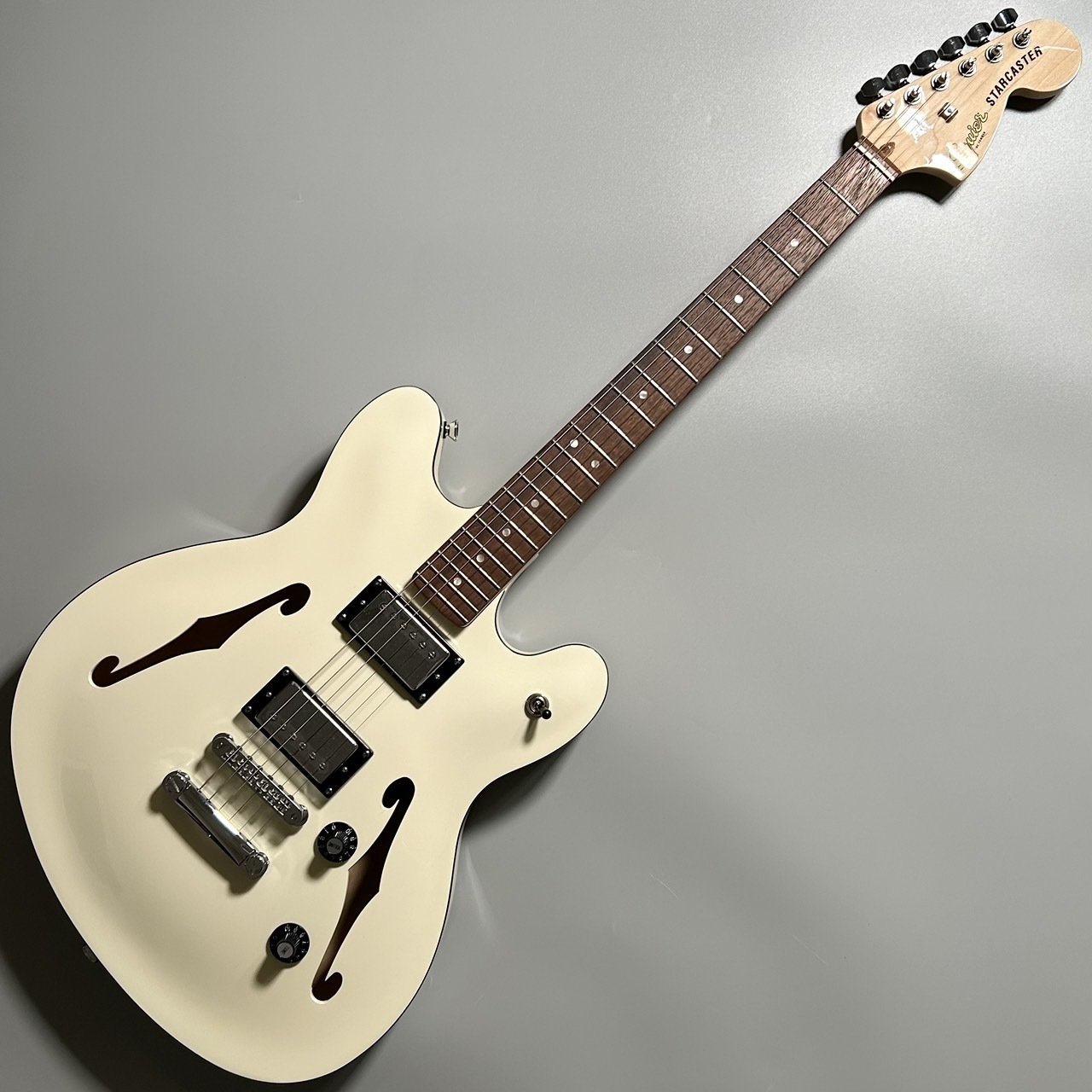 Squier Starcaster セミホロウボディ ホワイト Squier Affinity Series Starcaster Deluxe Olympic White