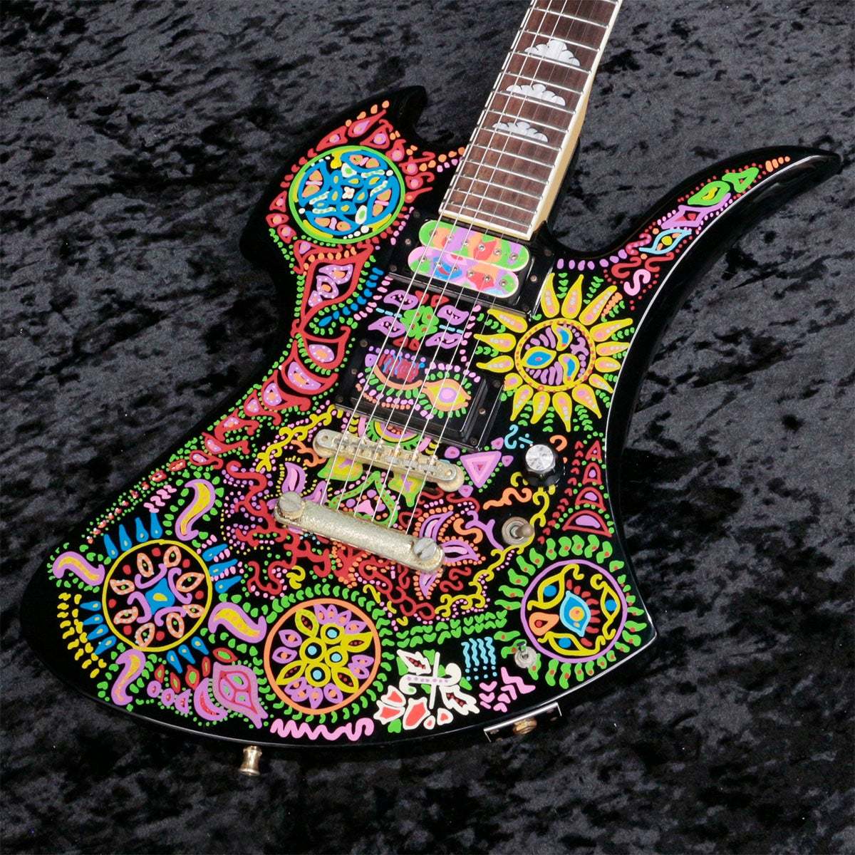 FERNANDES/BURNY BURNY / MG-120X Graphic on Black hide Model 【新宿