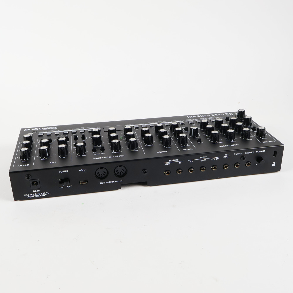 Roland 【中古】 シンセサイザー ROLAND SE-02 Analog Synthesizer