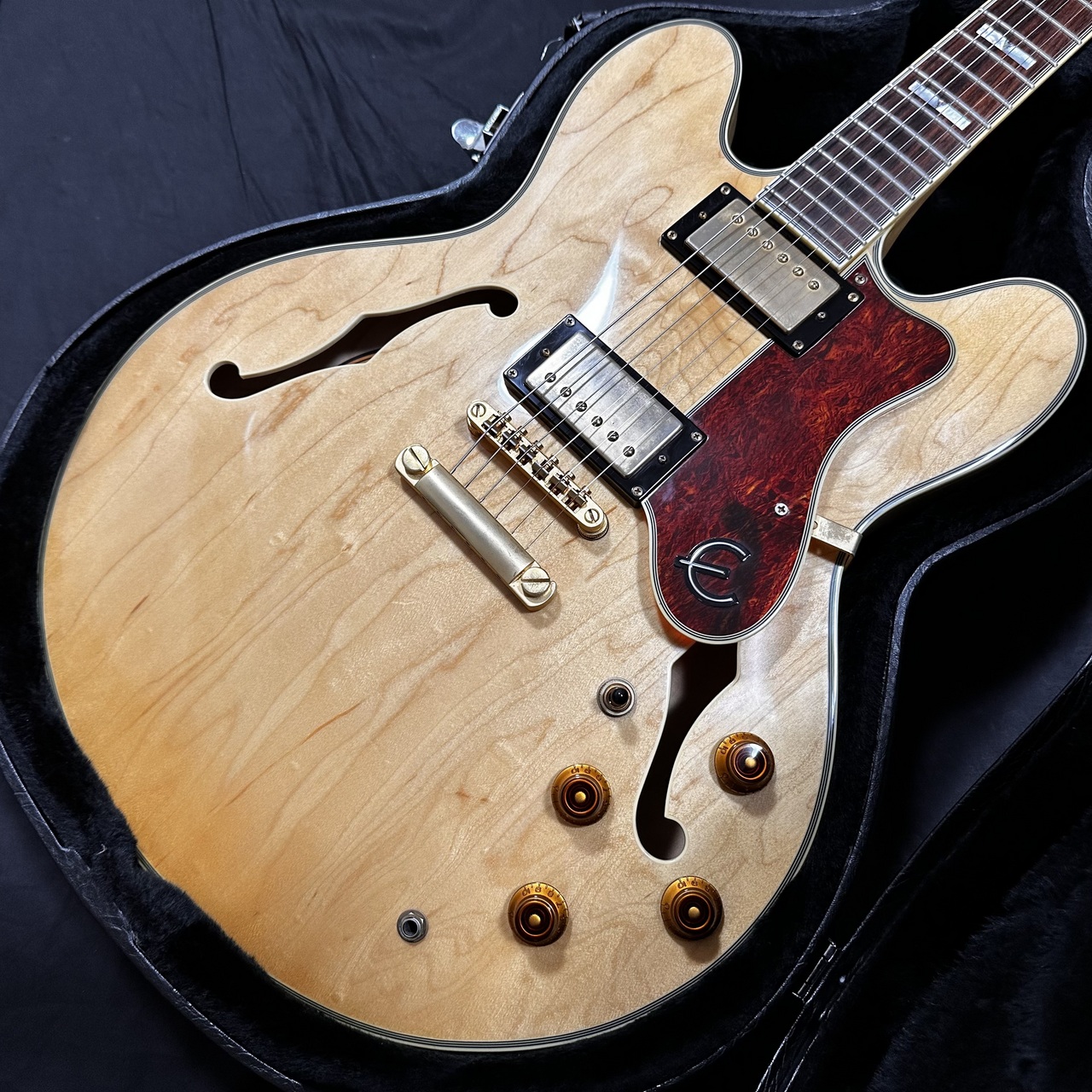 ephiphone shelaton natural セミアコ Amazon.com: Epiphone Sheraton Semi Hollow Body, Natural and