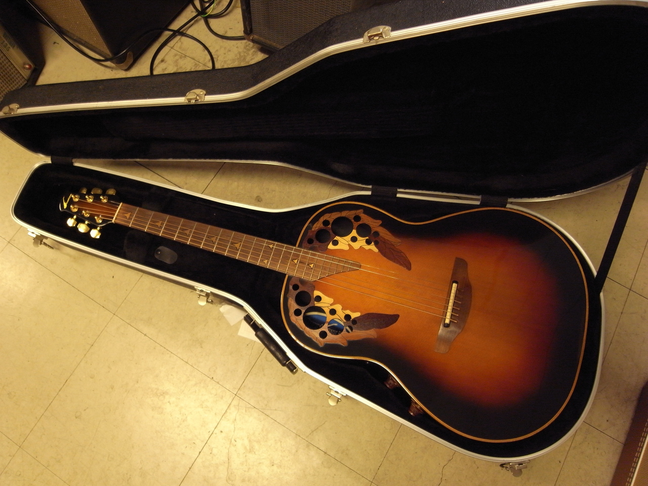 Ovation 1537 ELITE(1984)（中古）【楽器検索デジマート】