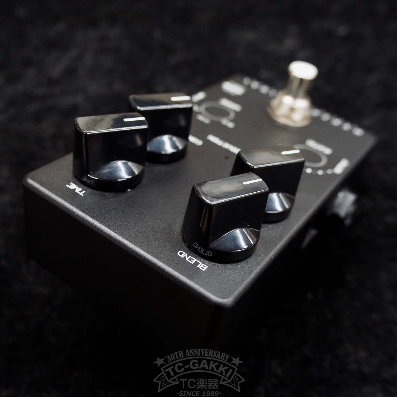 ギター Darkglass HYPERLUMINAL black Amazon.com: Darkglass Hyper Luminal Bass Compressor Pedal w