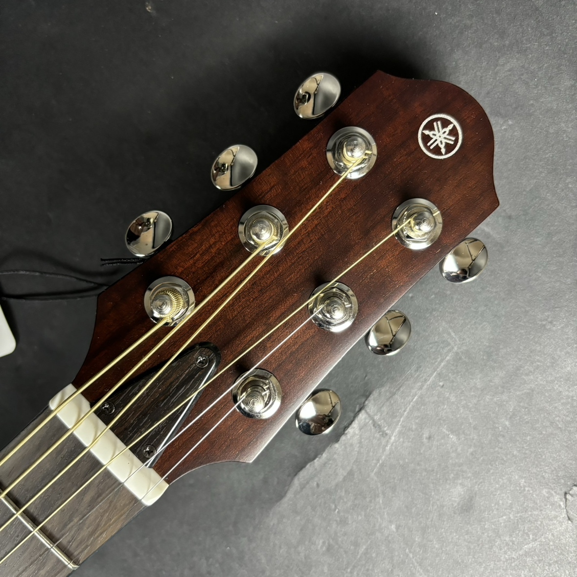 YAMAHA SLG200S TBS(タバコブラウンサンバースト) サイレントギター