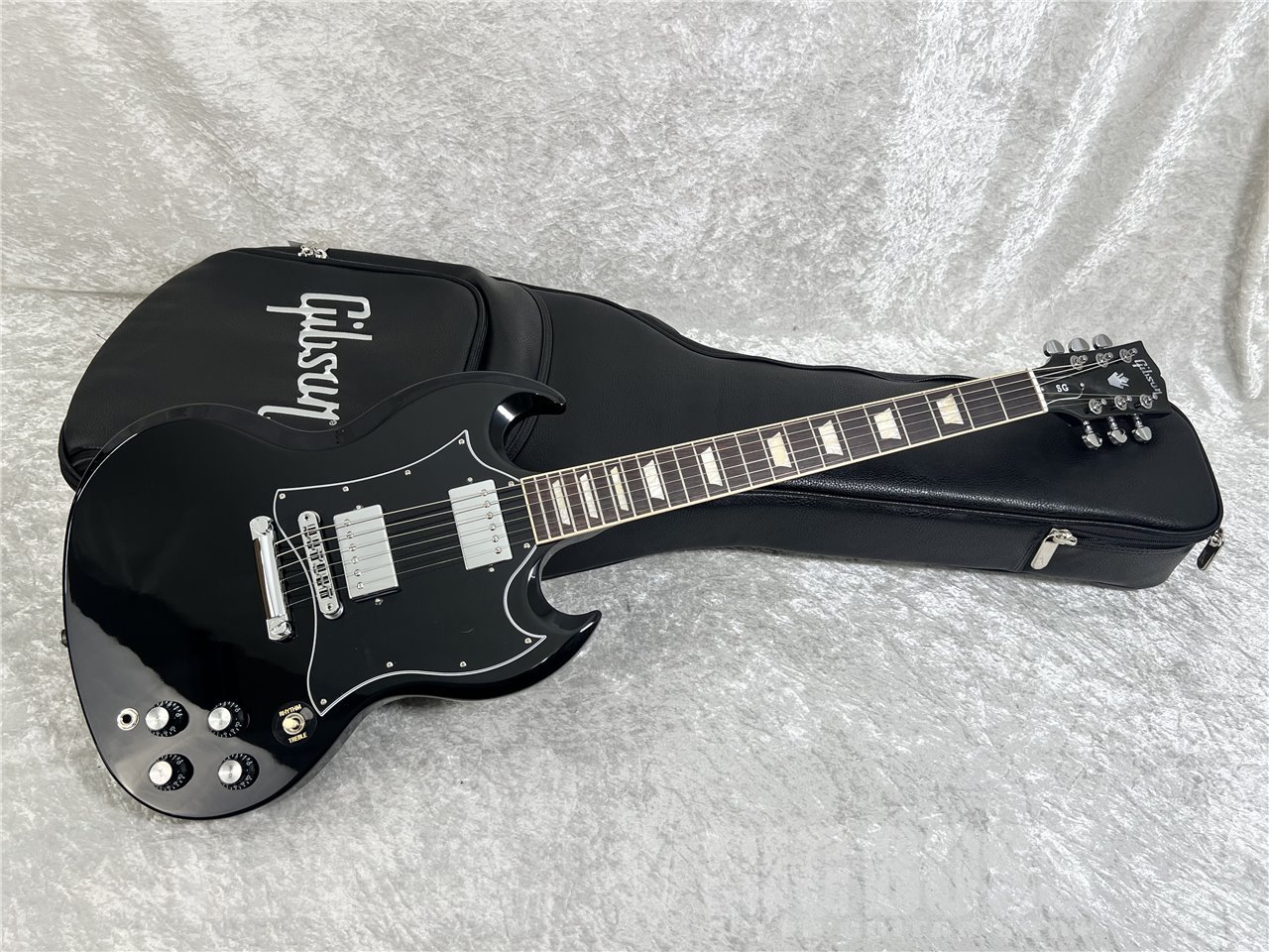 美品　Gibson SG standard Ebony純正ギグハードケース付き 美品 Gibson SG standard Ebony純正ギグハードケース付き Gibson