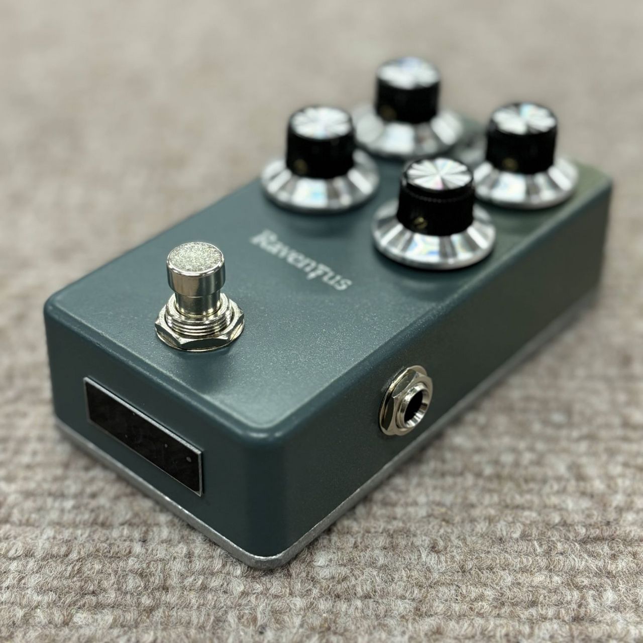1995fx Ravenus ギターエフェクター 1995fx Ravenous Distortion Pedal - YouTube
