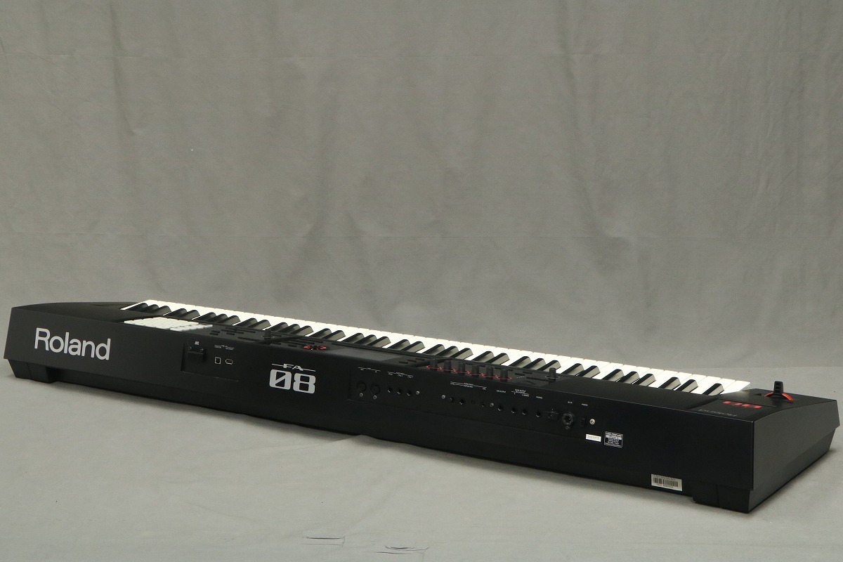 Roland FA-08 【御茶ノ水本店】（中古/送料無料）【楽器検索デジマート】