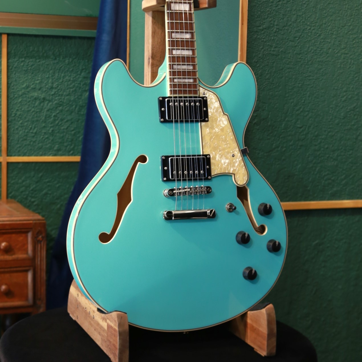 D'Angelico 【訳あり】Premier DC, Surf Green（B級特価/送料無料