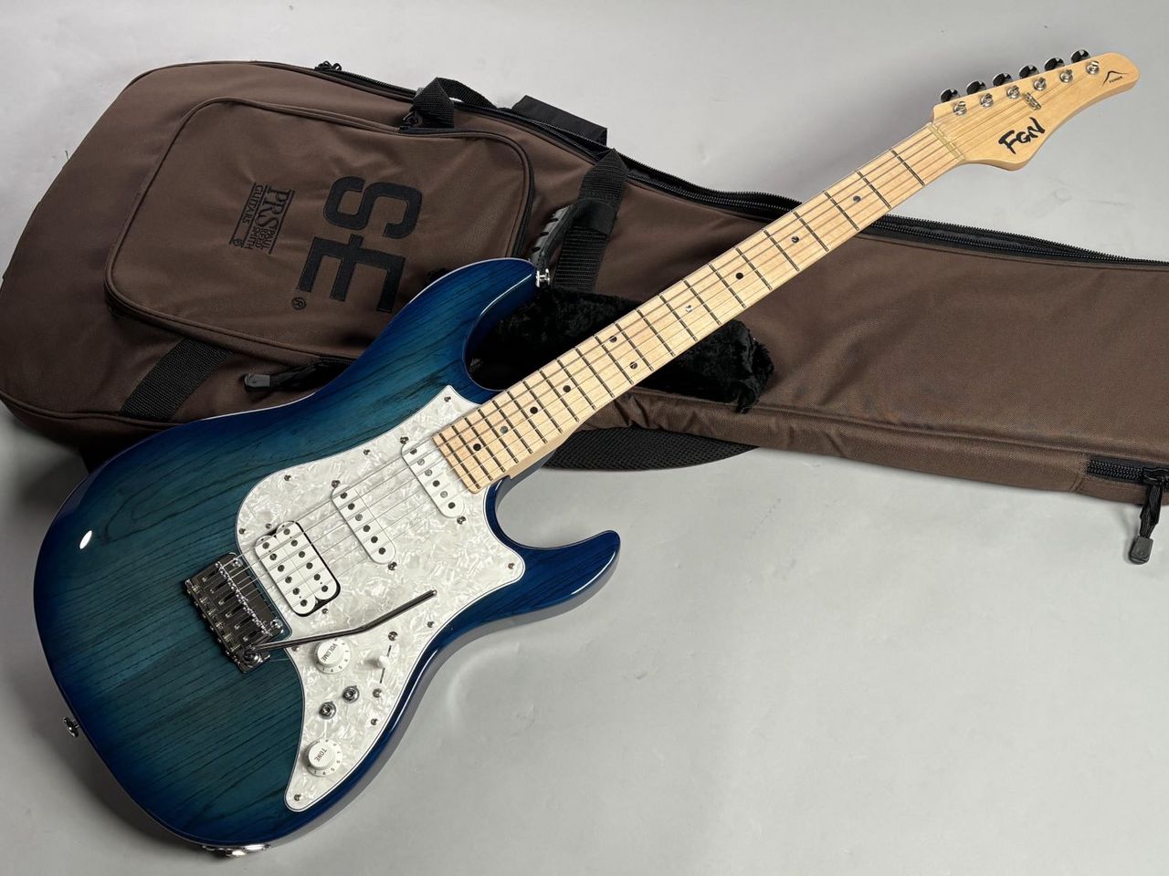 フジゲン Expert ODYSSEY EOS-ASH-M/SBB 中古 FUJIGEN(FGN) Expert OS EOS2-ASH-M/SBB 中古（中古/送料無料）【楽器