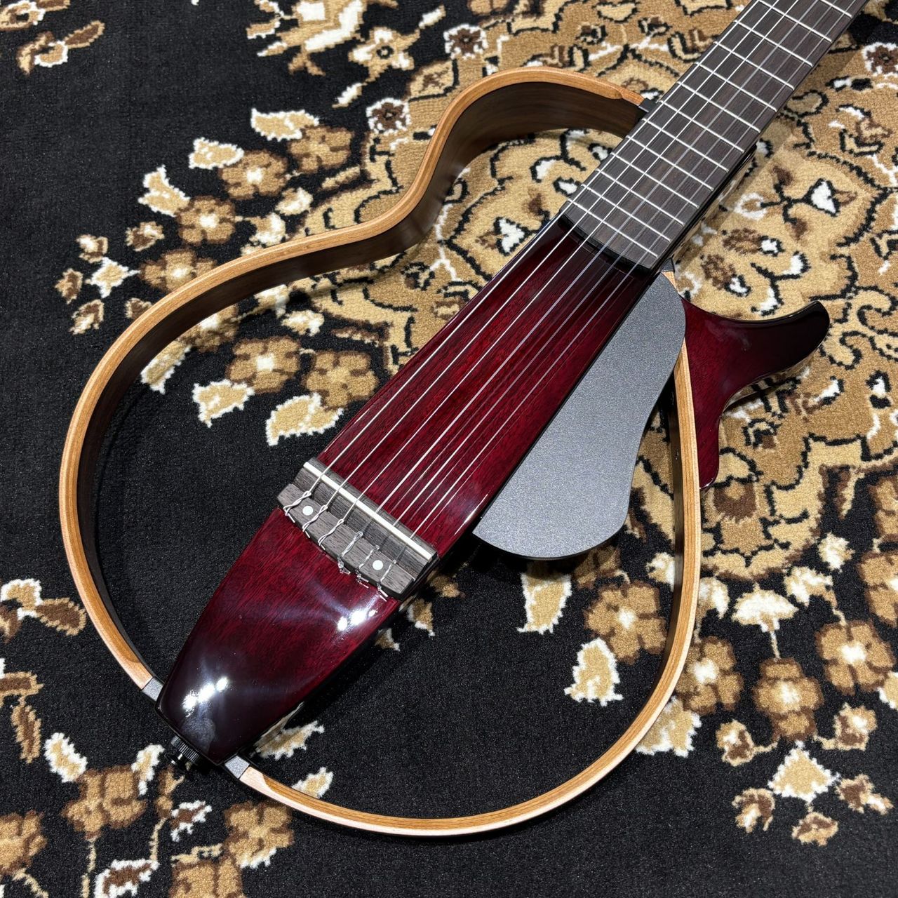 YAMAHA / SLG200N CRB クリムゾンレッドバースト サイレントギター SLG-200N クラシックギター ナイロン弦仕様 : ヤマハ YAMAHA サイレントギター クリムゾンレッド