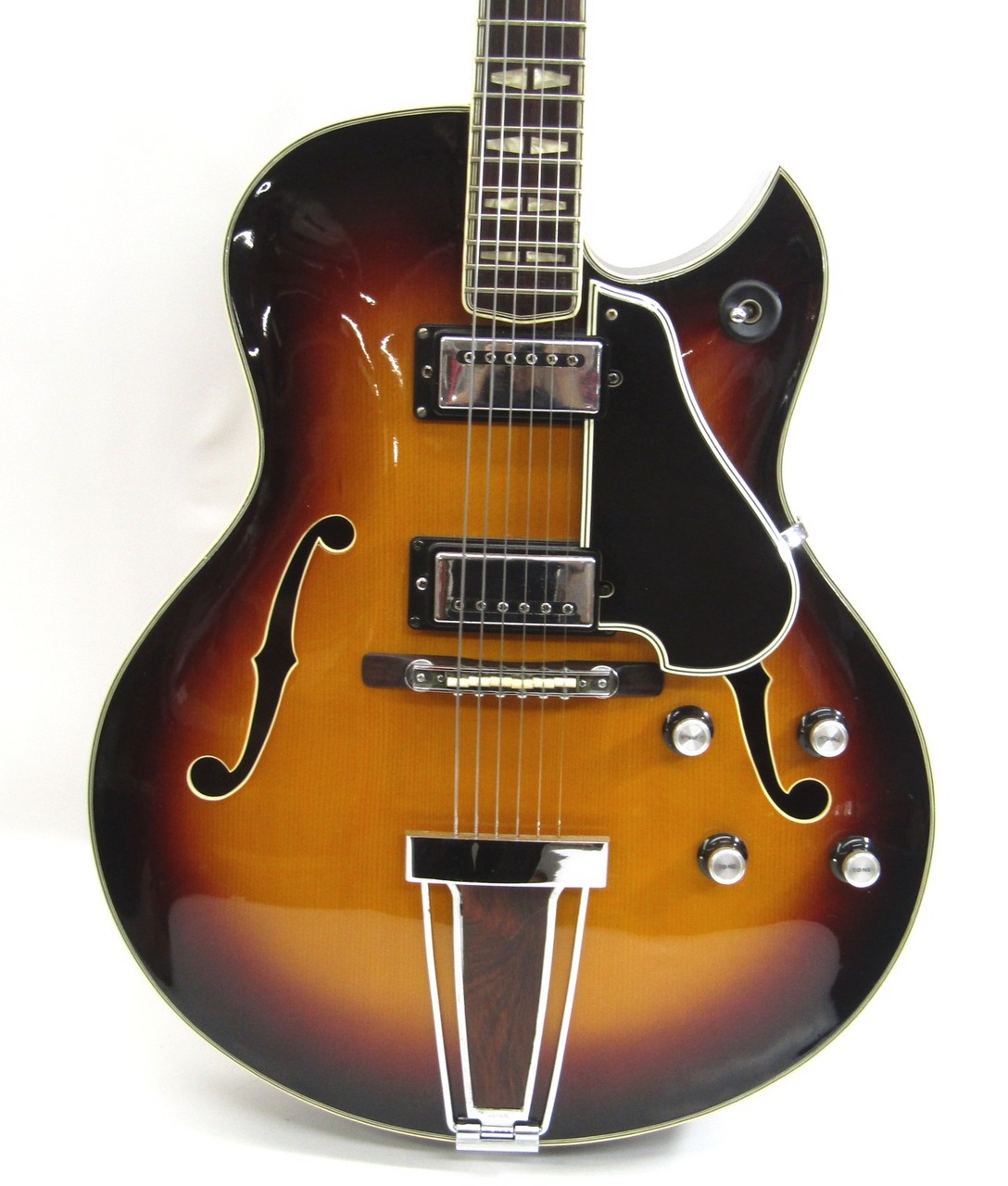 ヒ*ト様 Special price! YAMAHA AE-11 フルアコ 検グ YAMAHA AE-11 Sunburst【浦添店】（中古/送料無料）【楽器検索デジマート】