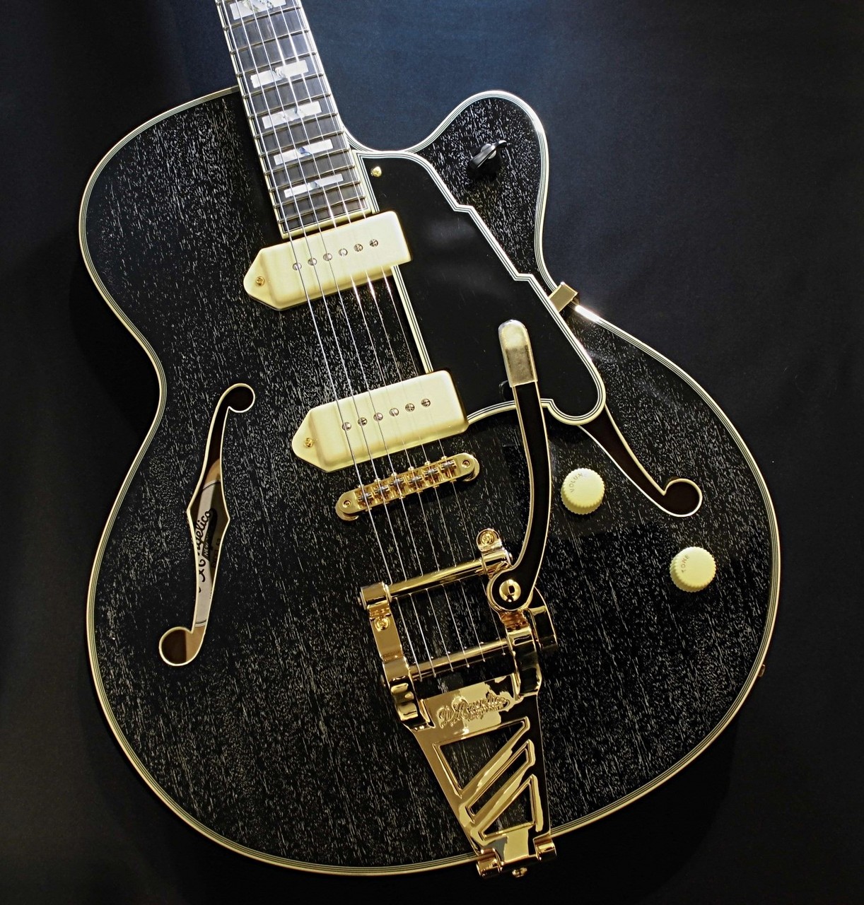D'Angelico Excel 59 Shield Tremolo / Black Dog【アウトレット特価