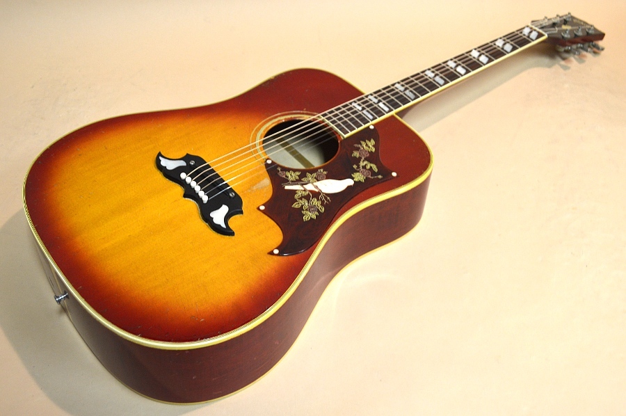 Gibson DOVE 1969年頃（ビンテージ/送料無料）【楽器検索デジマート】