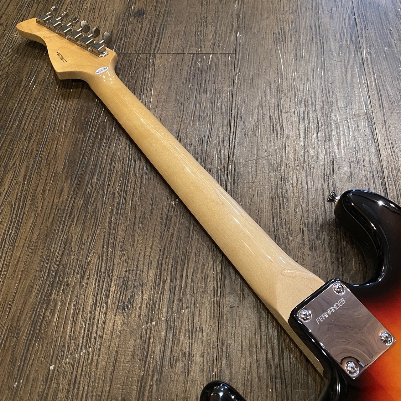 FERNANDES LE-1Z 3S Electric Guitar（中古/送料無料）【楽器検索