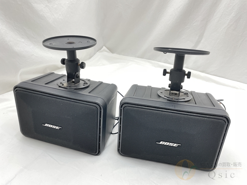 Bose スピーカー 101MM 2個セット ブラック 棚固定用金具付き（中古） 中古】BOSE 101mm 固定金具付き 2台セット スピーカーシステム