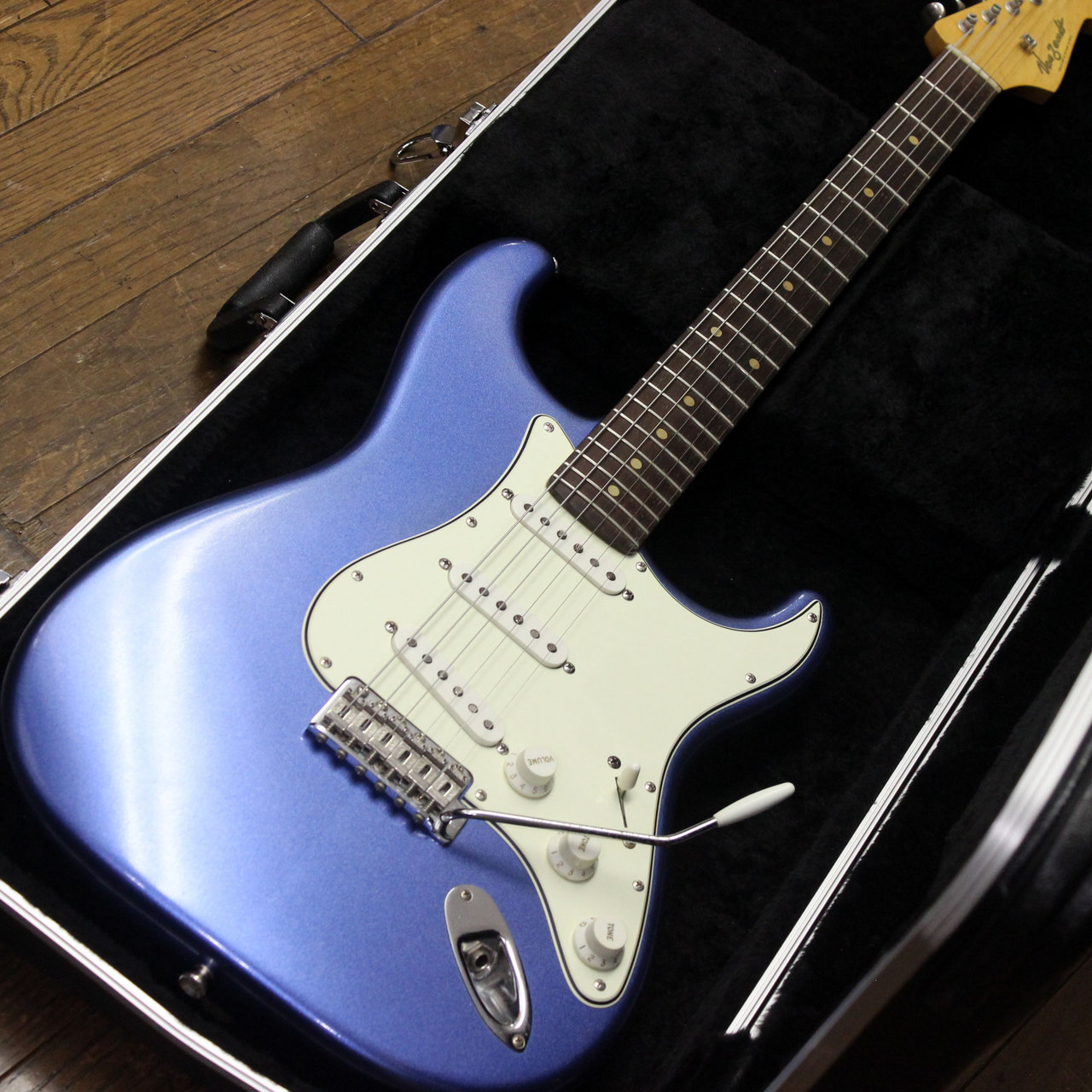 Vanzandt STV-R(Lake Placid Blue)ヴァンザント ストラトキャスター