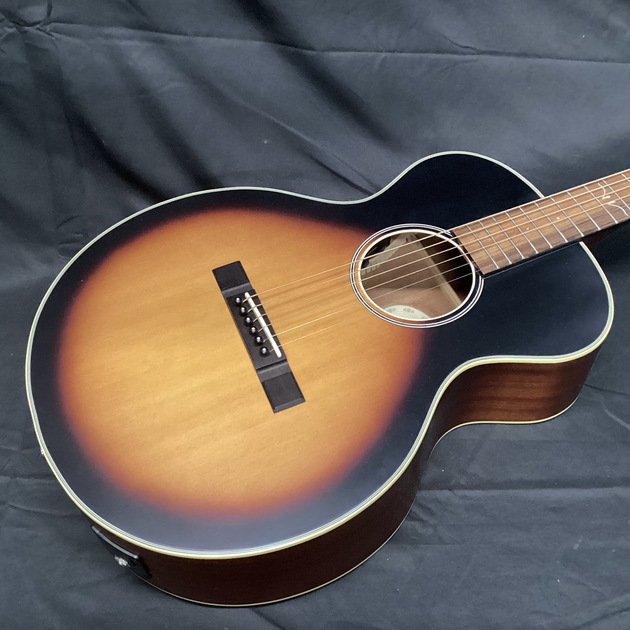 Vintage Guitars VE880 Vintage Burst (ヴィンテージ ビンテージ