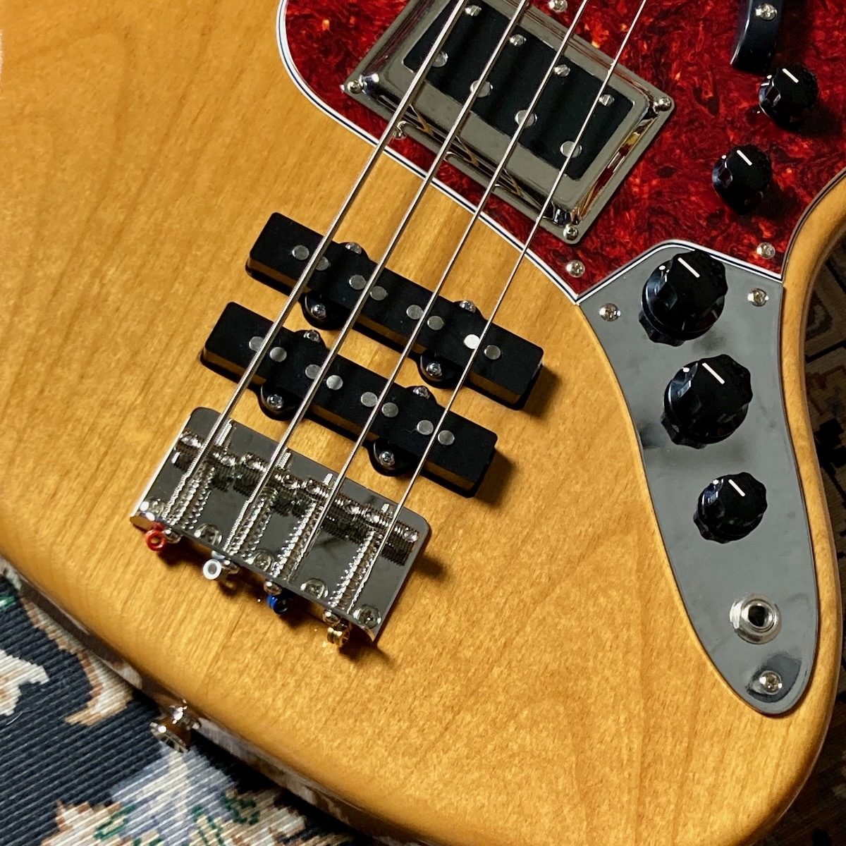 ベース k.nyui KN-JB K.Nyui Custom Guitars Custom 