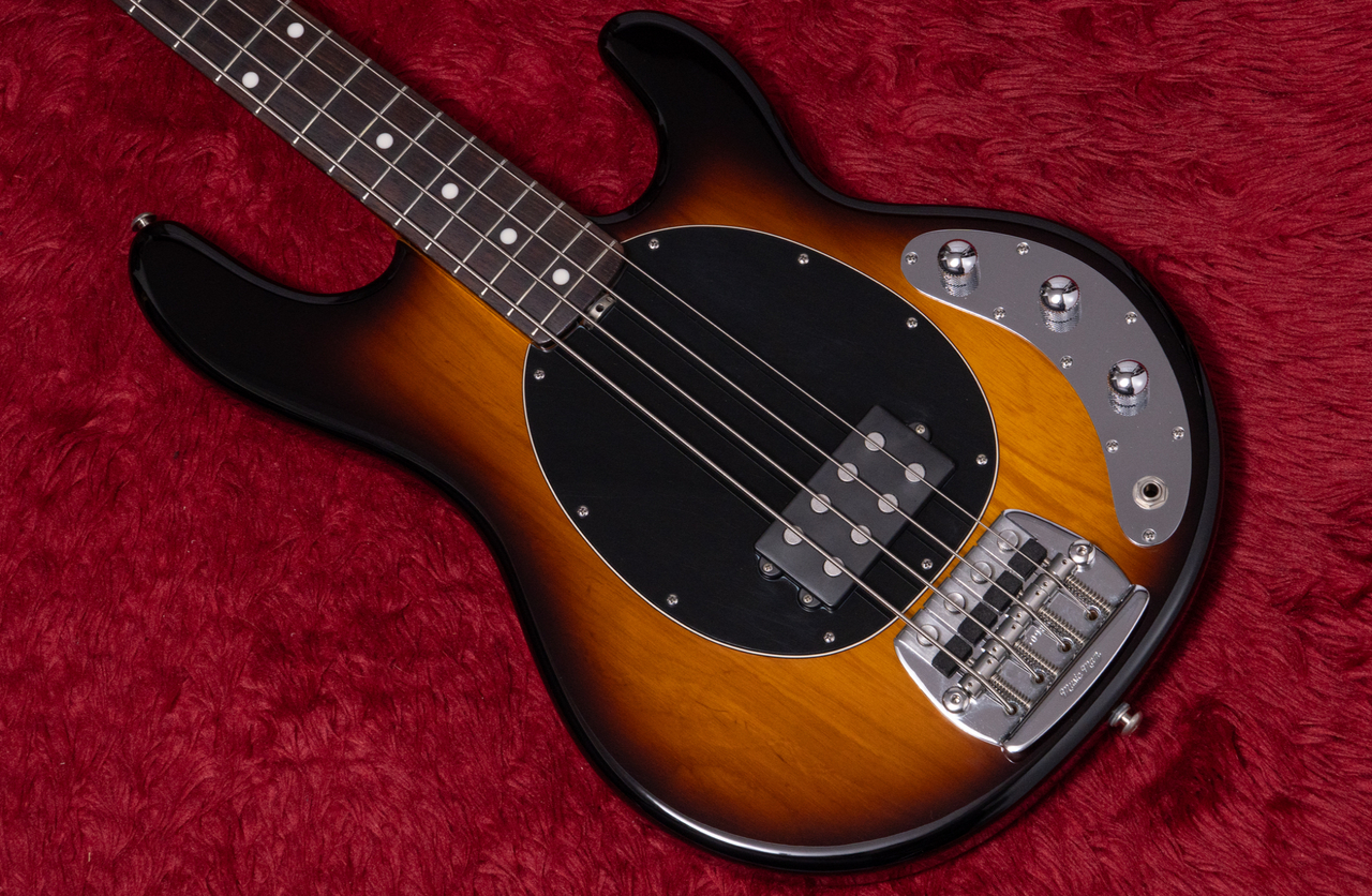 MUSIC MAN Classic StingRay 2TS 2EQ 2010 4.625kg #B050986【GIB横浜