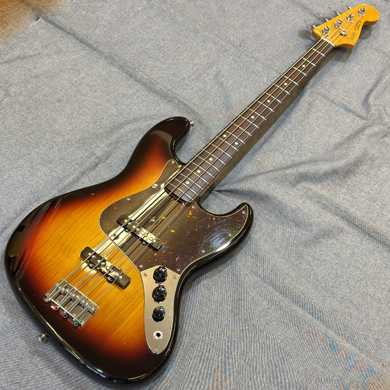 ベース Fender Japan JB62-US【限定カラー】 ベース Fender Japan JB62-US【限定カラー】 ベース Fender Japan JB62