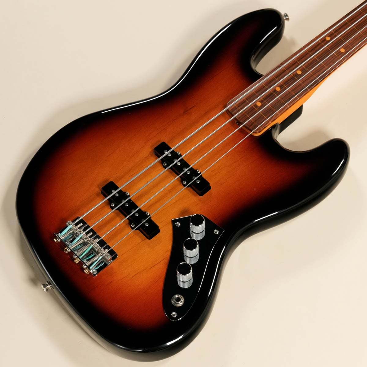 セール　Samick フレットレス ベース　ジャコ・パストリアスモデル セール Samick フレットレス ベース ジャコ・パストリアスモデル