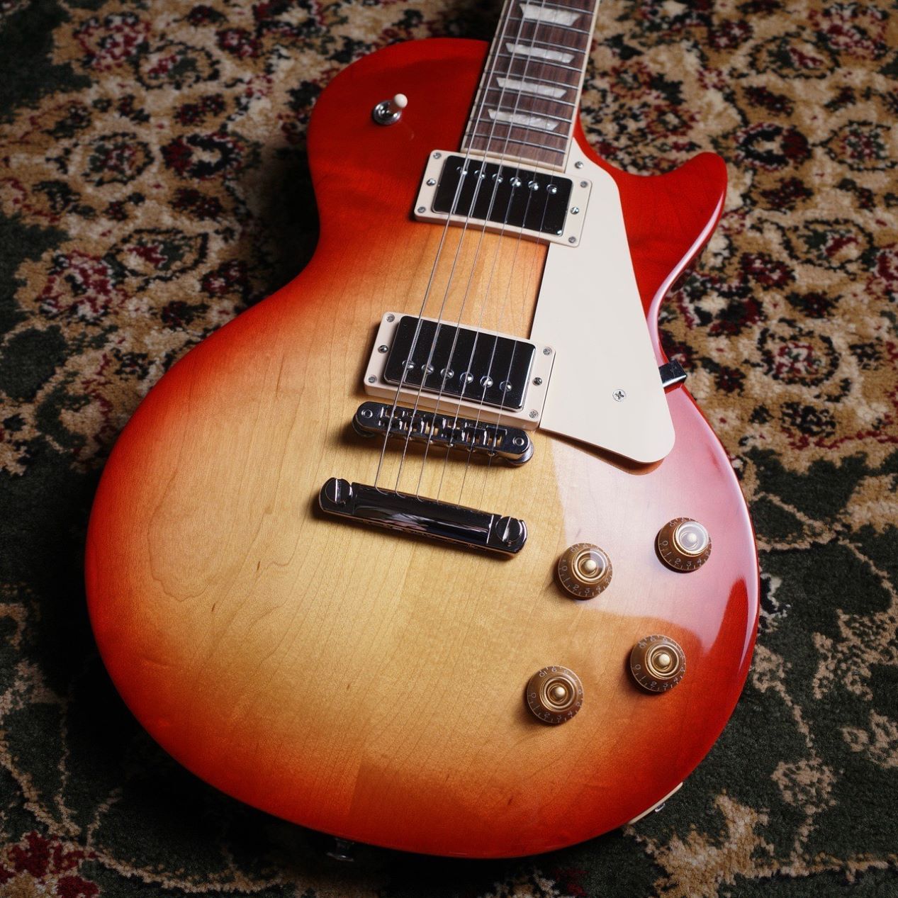 Gibson Les Paul Studio Cherry Sunburst エレキギター レスポール